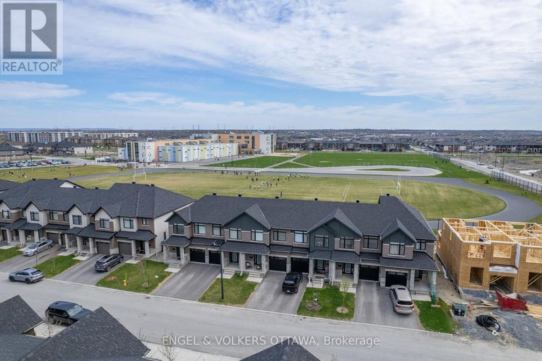 28268548/275-finsbury-avenue/stittsville-south/ottawa/ontario/K2S2Y2_42