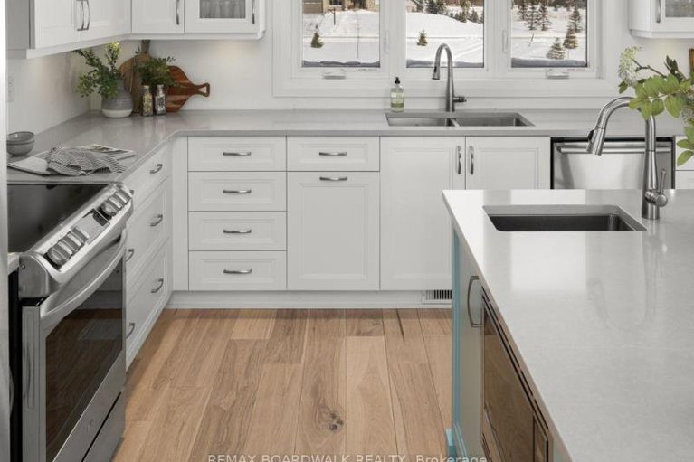 29262950/205-westar-farm-way/remainder-of-stittsville-area/ottawa/ontario/K0A1B0_14