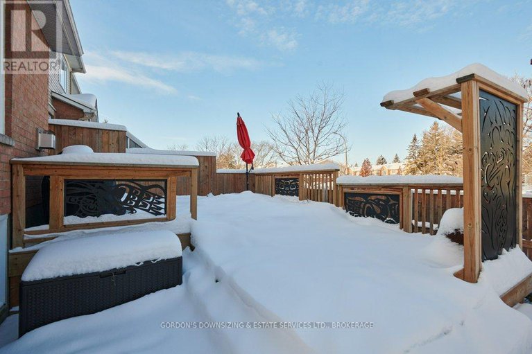 29228348/6370-sablewood-place/chapel-hill/ottawa/ontario/K1C7M3_40