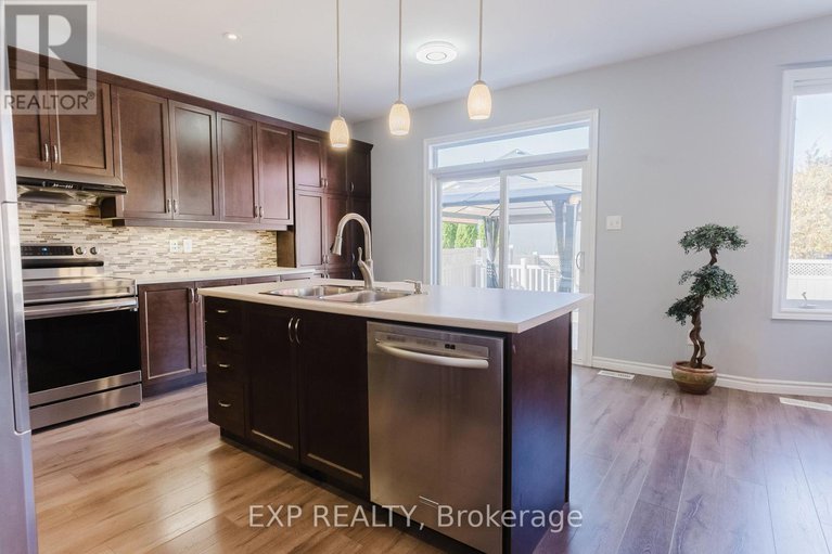 29046528/424-catherine-st-unit-200/ottawa/ontario/K1R5T8_13