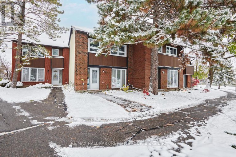 29091417/67-1900-marquis-avenue/beaconwood/ottawa/ontario/K1J8J2_2