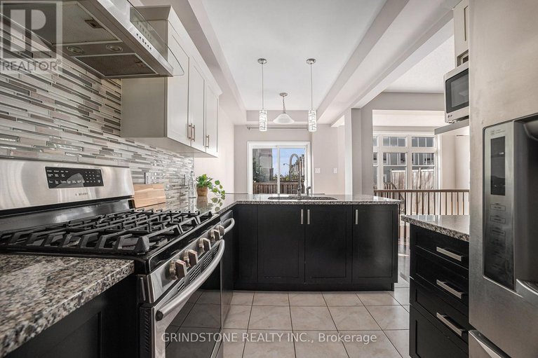 28533069/117-westphalian-avenue/emerald-meadowstrailwest/ottawa/ontario/K2V0A3_14