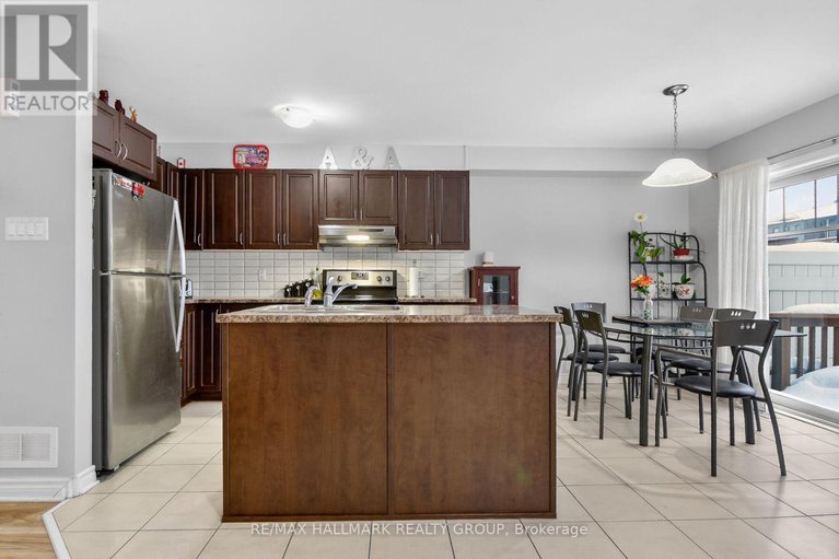 29406514/205-mancini-way/strandherd/ottawa/ontario/K2J5X4_12