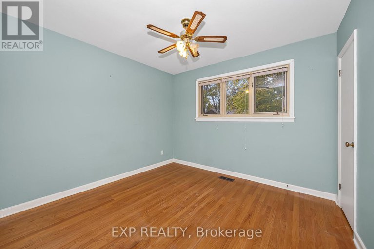 29071775/2393-sheldon-avenue/queensway-terrace-southridgeview/ottawa/ontario/K2C1K4_21