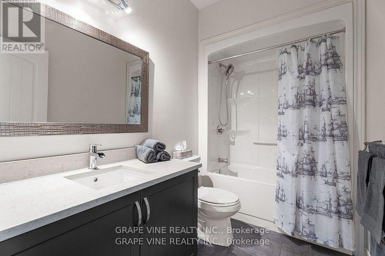 28831999/5607-maklynne-way/vars-village/ottawa/ontario/K0A3H0_20
