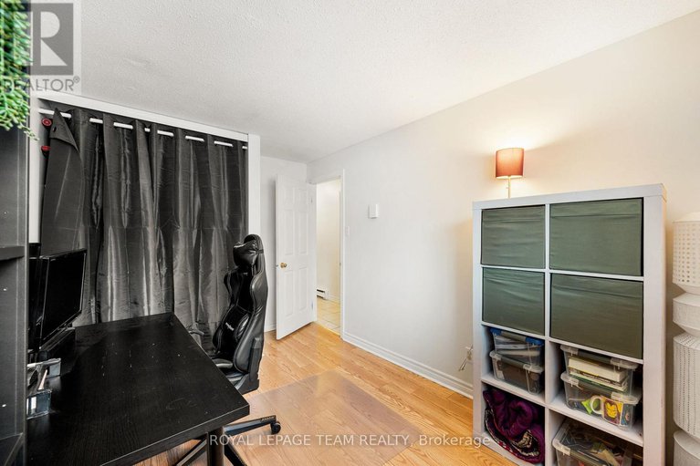 29383734/4-160-fenerty-court/katimavik/ottawa/ontario/K2L3A7_21