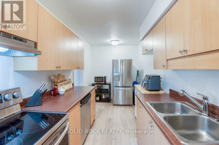 28716757/463-canotia-place/fallingbrookpineridge/ottawa/ontario/K4A2K2_11