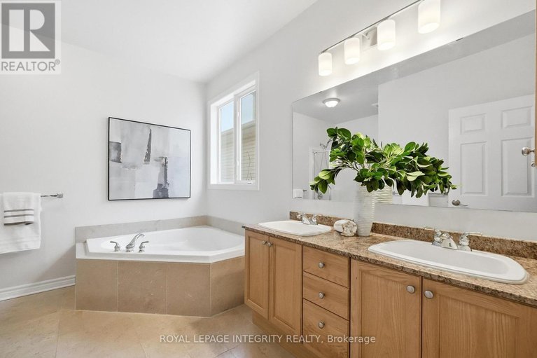 29578408/44-harry-douglas-drive/stittsville-central/ottawa/ontario/K2S1Z3_19