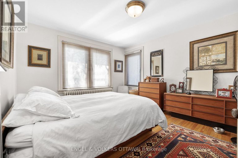 28202262/215-argyle-avenue/ottawa-centre/ottawa/ontario/K2P1B8_18