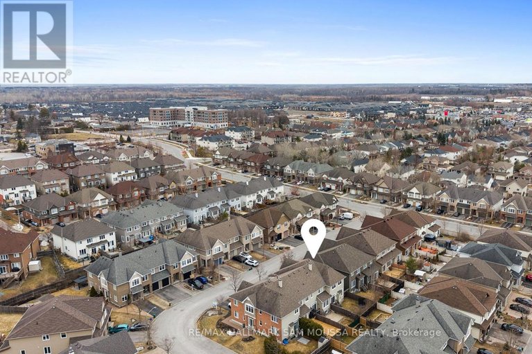 29585779/185-flat-sedge-crescent/blossom-parkkemp-parkfindlay-creek/ottawa/ontario/K1T0G9_48