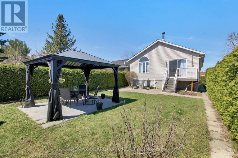 29638763/6658-benoit-street/chateauneuf/ottawa/ontario/K1C1J6_32