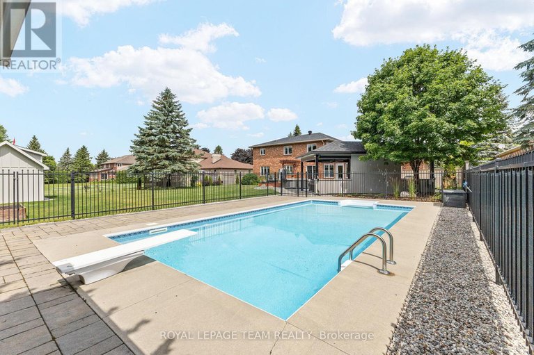 28585441/1108-lena-avenue/manotick-long-island-nicholls-island/ottawa/ontario/K4M1G2_48