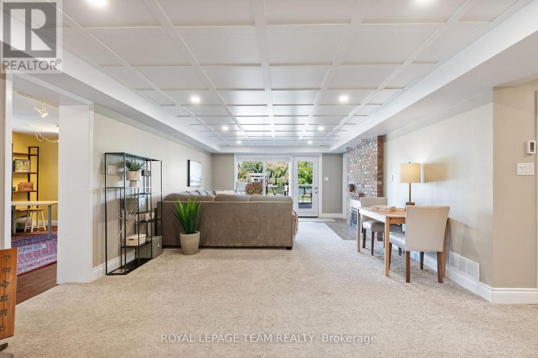28820217/5409-riverside-crescent/manotick-long-island-nicholls-island/ottawa/ontario/K4M1H1_33