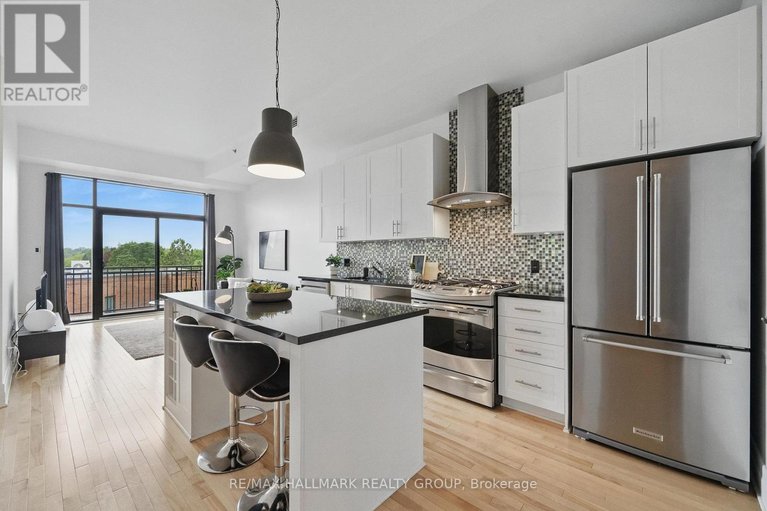28613045/ph7-808-bronson-avenue/dows-lake/ottawa/ontario/K1S5A4_10