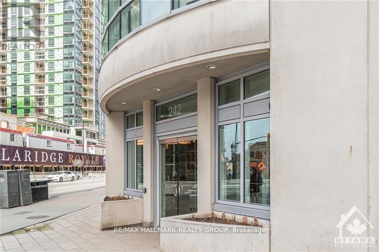 27928301/2307-242-rideau-street/sandy-hill/ottawa/ontario/K1N0B7_3