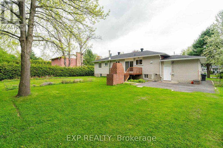 28570683/751-pattee-road/champlain-twp/champlain/ontario/K6A2R2_42