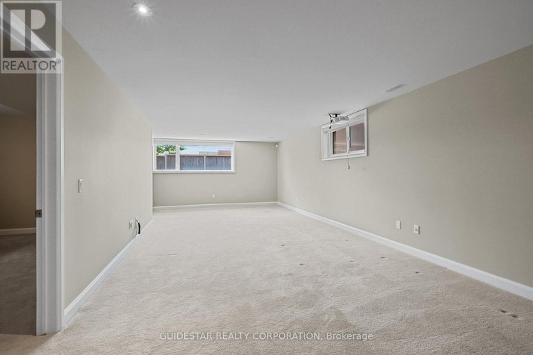 28827996/620-bridleglen-crescent/bridlewood/ottawa/ontario/K2M0H1_42