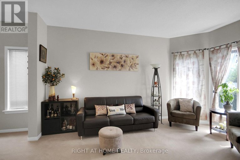 28495387/13-sirocco-crescent/stittsville-north/ottawa/ontario/K2S1Z7_5