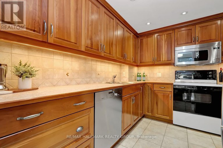 29355188/330-515-st-laurent-boulevard/viscount-alexander-park/ottawa/ontario/K1K3X5_16