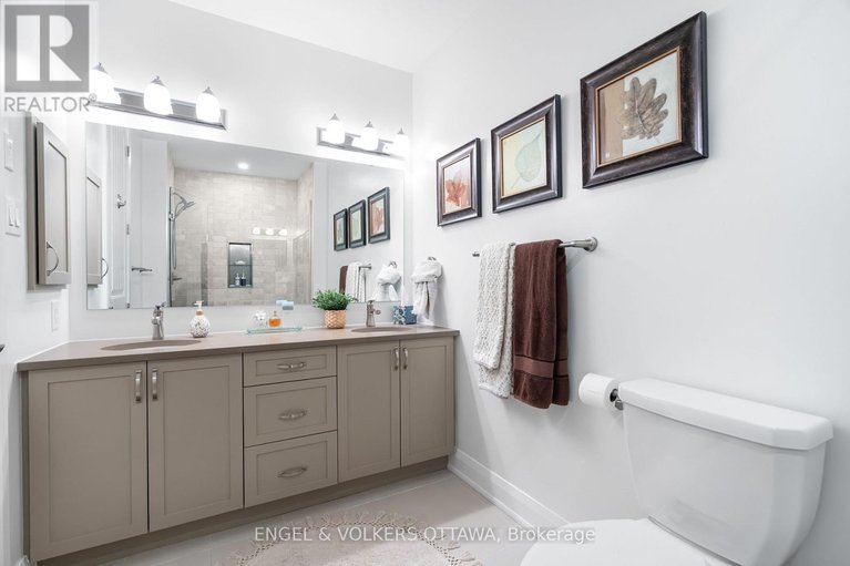 29572528/402-110-cortile-private/riverside-southgloucester-glen/ottawa/ontario/K1V2S8_25