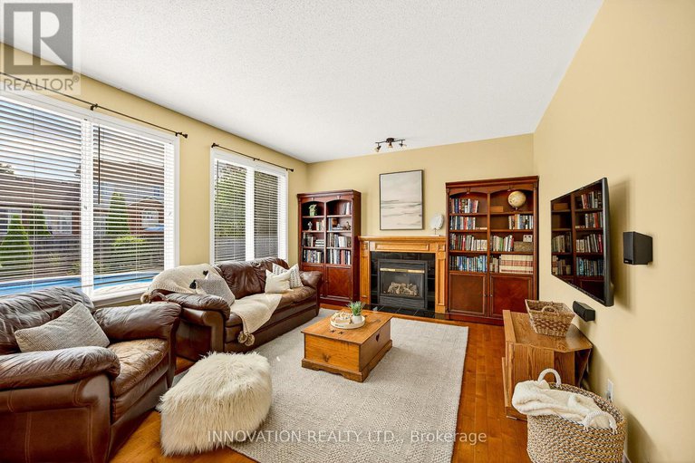 28790404/3719-twin-falls-place/riverside-southgloucester-glen/ottawa/ontario/K1V1W7_27