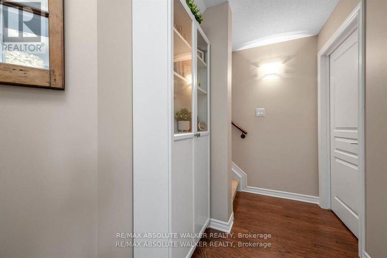 28413790/48-edenvale-drive/beaverbrook/ottawa/ontario/K2K0A3_16