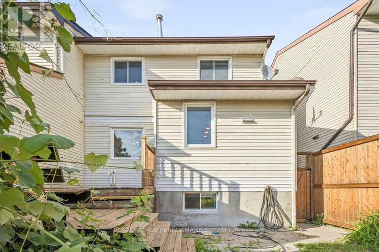 29029573/6-gillespie-crescent/hunt-club-woods/ottawa/ontario/K1V9X8_50