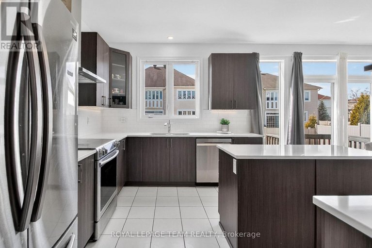 29514500/12-kinetic-way/cedargrovefraserdale/ottawa/ontario/K2J0C9_17