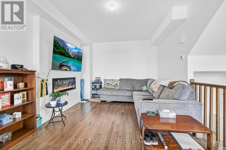 28657767/556-tahoe-heights/leitrim/ottawa/ontario/K1T0X5_8