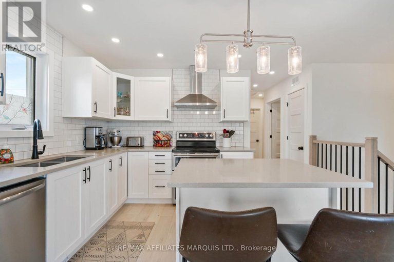 28982299/108-bishop-street-s/alexandria/north-glengarry/ontario/K0C1A0_6