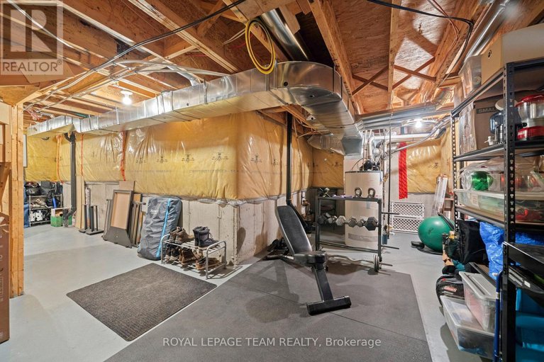 29627469/173-west-village-private/westboro-south/ottawa/ontario/K1Z1E1_34