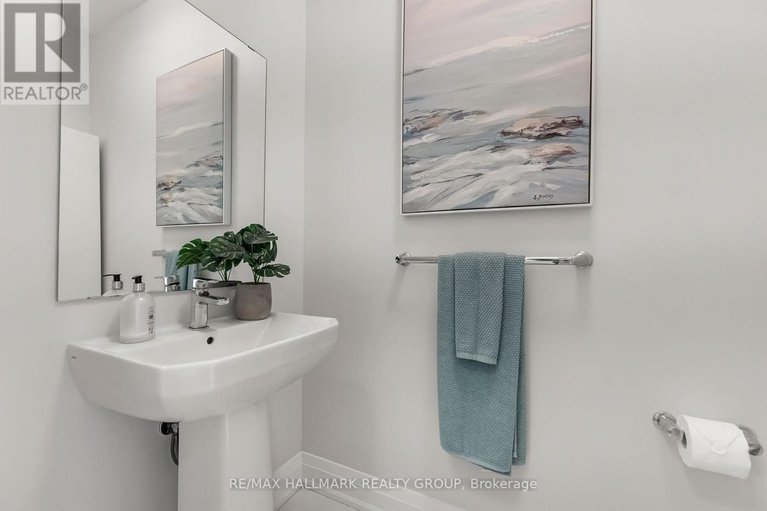 28591782/2012-berne-street/embrun/russell/ontario/K0A1W0_25