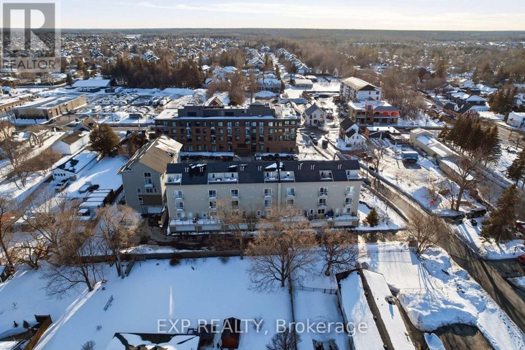 29608376/28-meach-private/stittsville-south/ottawa/ontario/K2S0T8_37