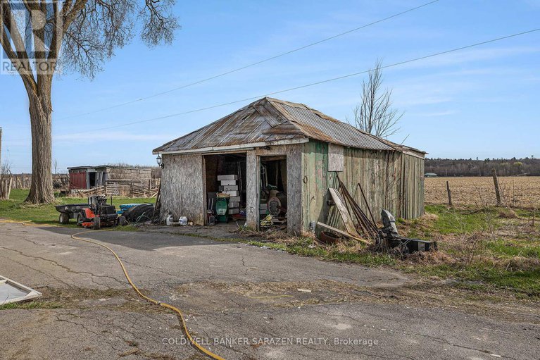 28255211/1417-vances-side-road-n/dunrobin/ottawa/ontario/K0A3M0_25