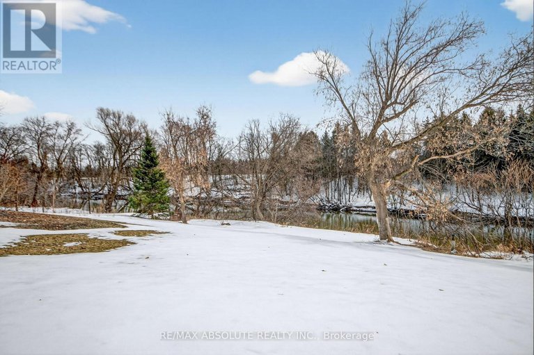 29526456/782-notre-dame-street/embrun/russell/ontario/K0A1W1_46