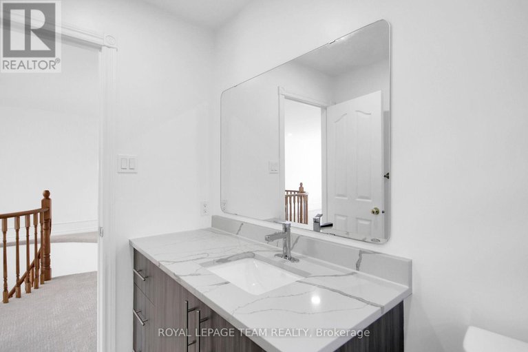 28757557/101-bridle-park-drive/bridlewood/ottawa/ontario/K2M2X1_36