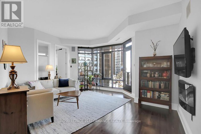 29220944/409-420-berkley-avenue/westboro-west/ottawa/ontario/K2A4H5_8