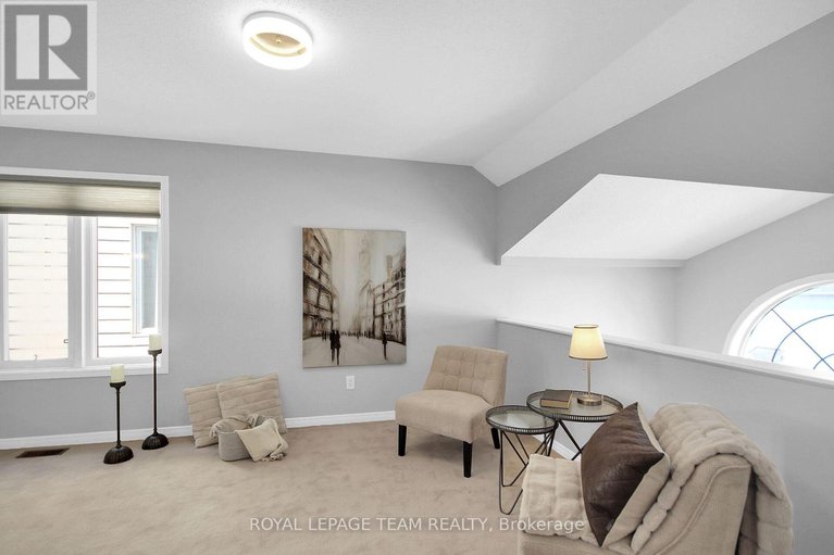 28988068/334-wiffen-private/westcliffe-estates/ottawa/ontario/K2H1G3_32