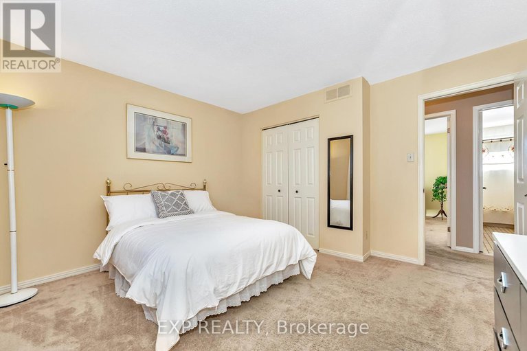 28592981/1309-plante-drive/hunt-clubwestern-community/ottawa/ontario/K1V9Z8_20