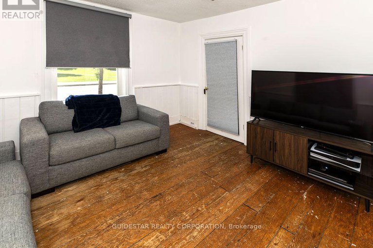 28536077/227-prescott-street/kemptville/north-grenville/ontario/K0G1J0_6