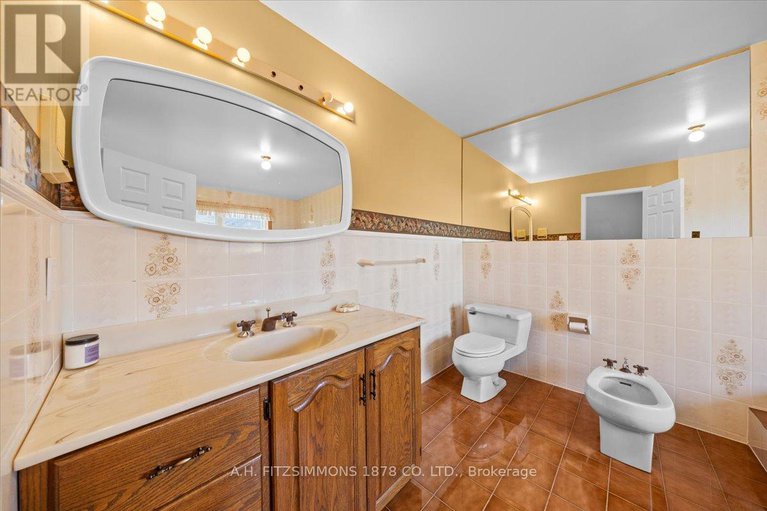 29009459/1538-claymor-avenue/carleton-heights/ottawa/ontario/K2C1T1_33