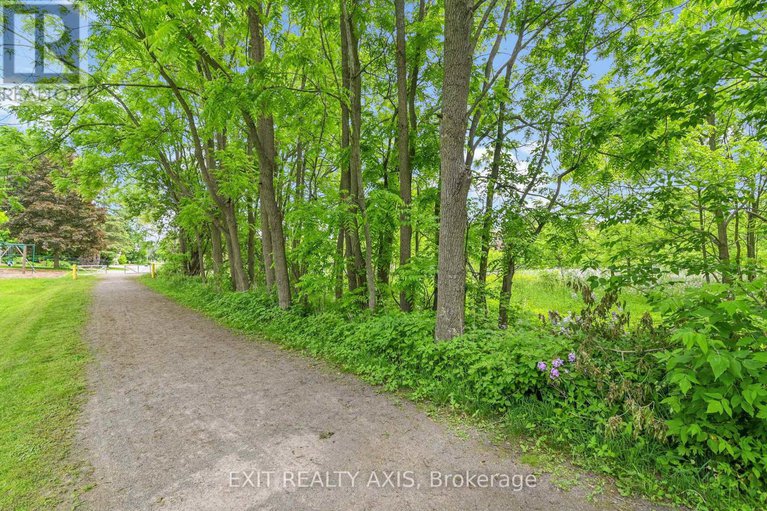28474942/208-clothier-street-e/kemptville/north-grenville/ontario/K0G1J0_36