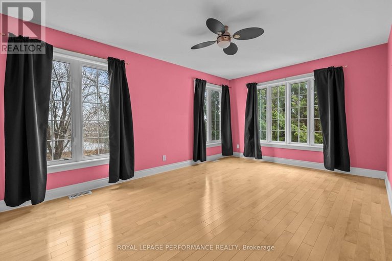 29615977/1007-st-pierre-road/embrun/russell/ontario/K0A1W0_42