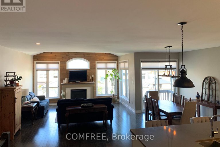 28417378/819-tewin-circle/camelot/ottawa/ontario/K4A1K2_6