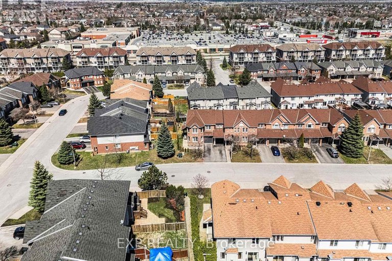 29675451/281-sorento-street/strandherd/ottawa/ontario/K2J0B4_33