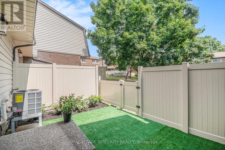 28906106/913j-elmsmere-road/beacon-hill-south/ottawa/ontario/K1J8G4_22