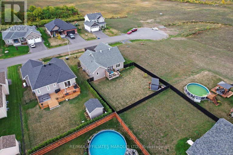 28887595/31-hilda-street/long-sault/south-stormont/ontario/K0C1P0_41
