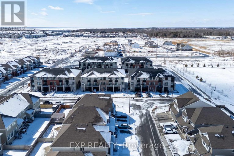 29497689/215-pastel-way/half-moon-bay/ottawa/ontario/K2J6M8_22