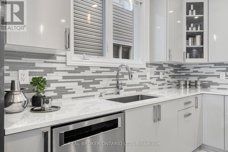 28080119/502-albert-boyd-private/huntley-ward-south-east/ottawa/ontario/K0A1L0_17