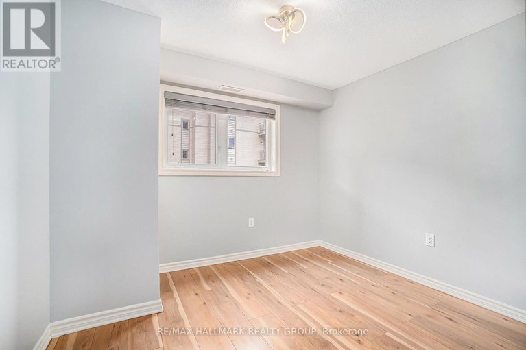 28427466/211-151-potts-private/notting-hillsummerside/ottawa/ontario/K4A0V7_21